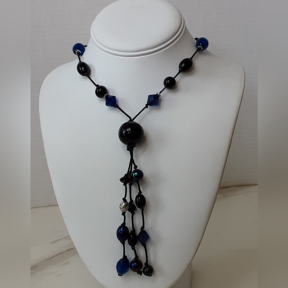 ART DECO 925 Silver Black Faux Onyx | Blue Faceted Glass Beaded Tassel Necklace - Picture 2 of 5